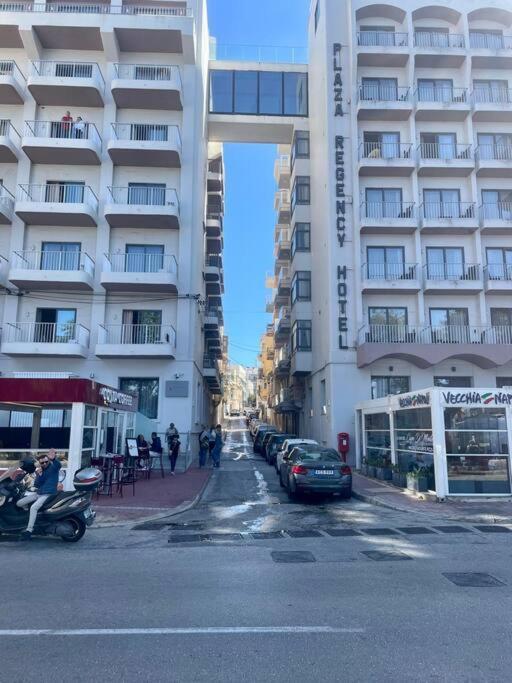 Sliema Jacuzzi Flat Apartment ภายนอก รูปภาพ