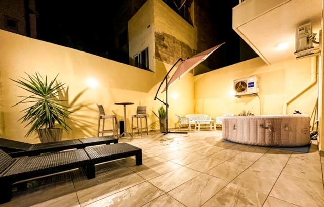 Sliema Jacuzzi Flat Apartment ภายนอก รูปภาพ